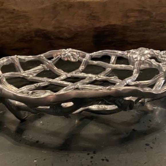 Beautiful CB Taub 2001 Vtge Grapes & Vines Footed Tray, Dish Holder, Fruit Bowl - Picture 5 of 5